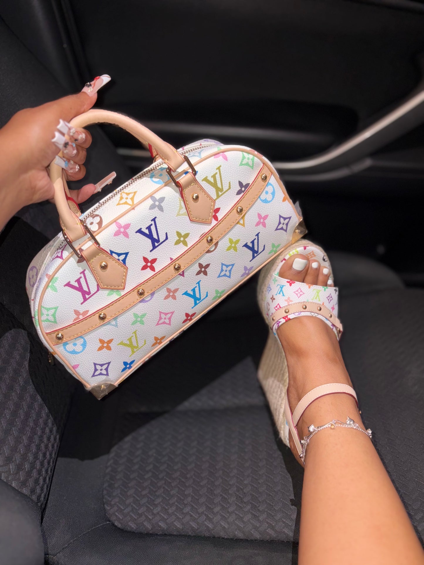 LV Set